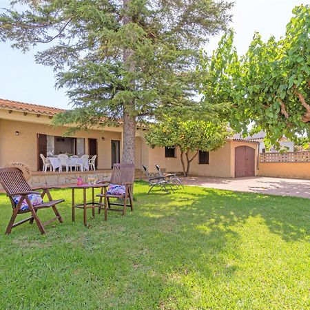 Apart-Rent Casa Con Jardin Pani 0081 Empuriabrava Exterior photo